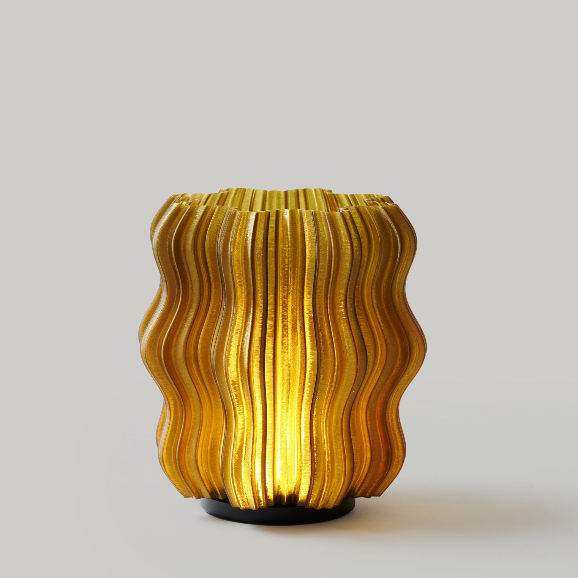 Closeup of Mini Wavy Lamp ribbed 3D printed surface texture detail