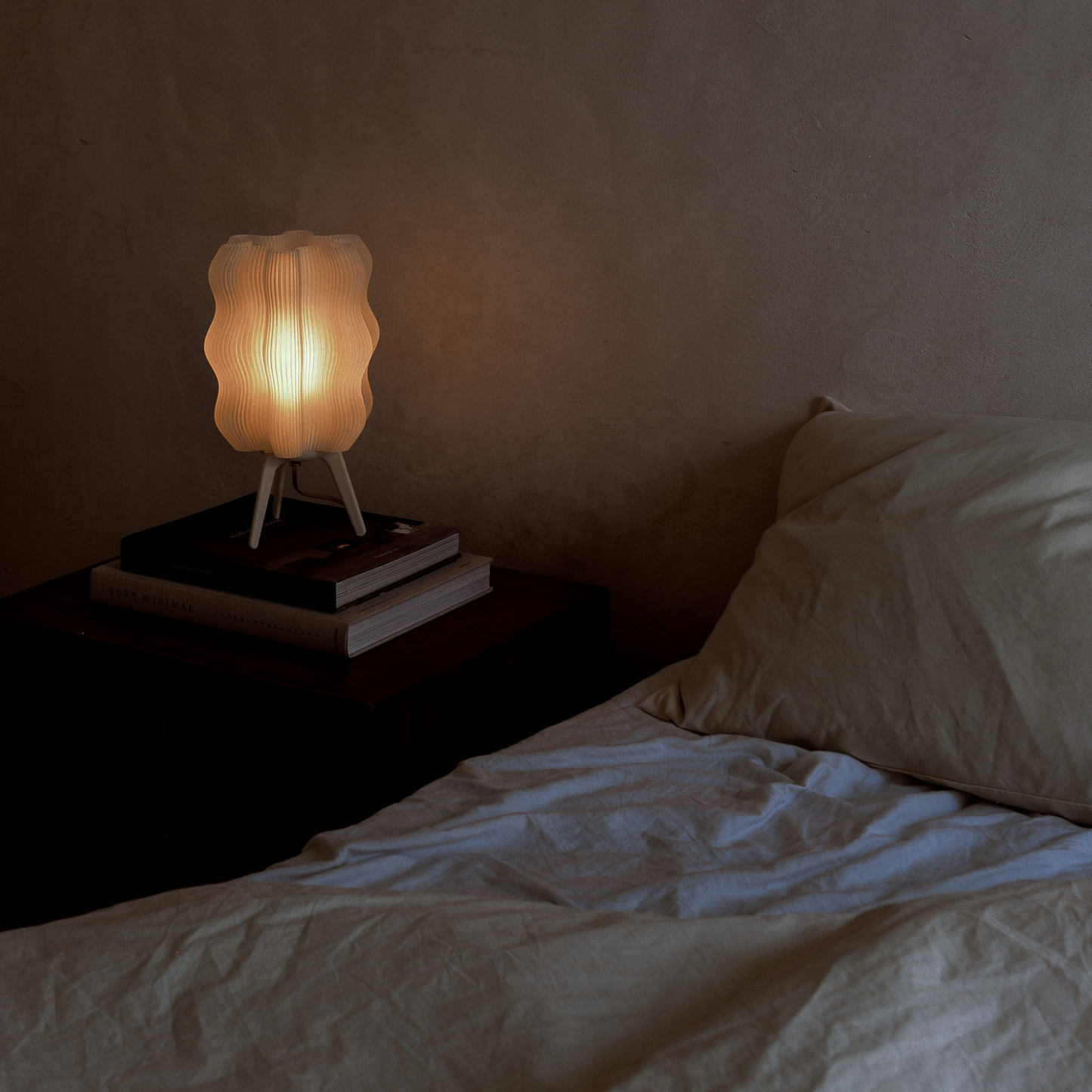 Wavy Lamp closeup highlighting layered 3D printed material finish